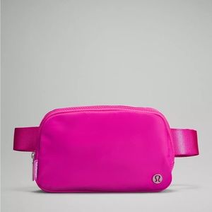 NWT Lululemon Sonic Pink Belt Bag